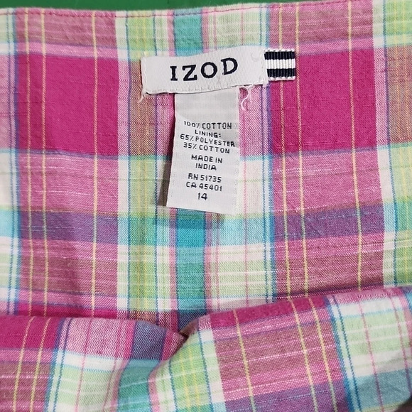 Izod Skirt - Picture 2 of 5